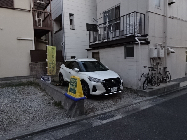 灘区 JR六甲道駅24hセルフステーション 駐車場写真
