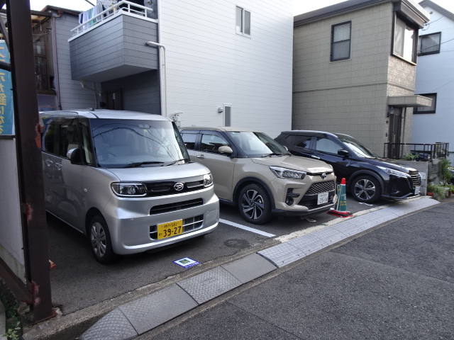 灘北通JR摩耶駅前24hセルフステーション 駐車場写真